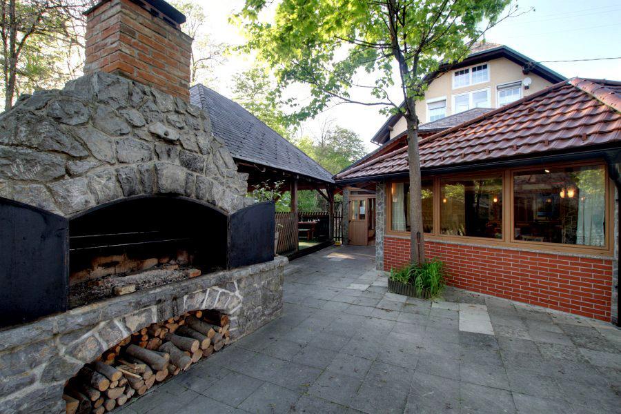 Guesthouse Zorko Gostilna Domen 스마예스케토플리체 외부 사진